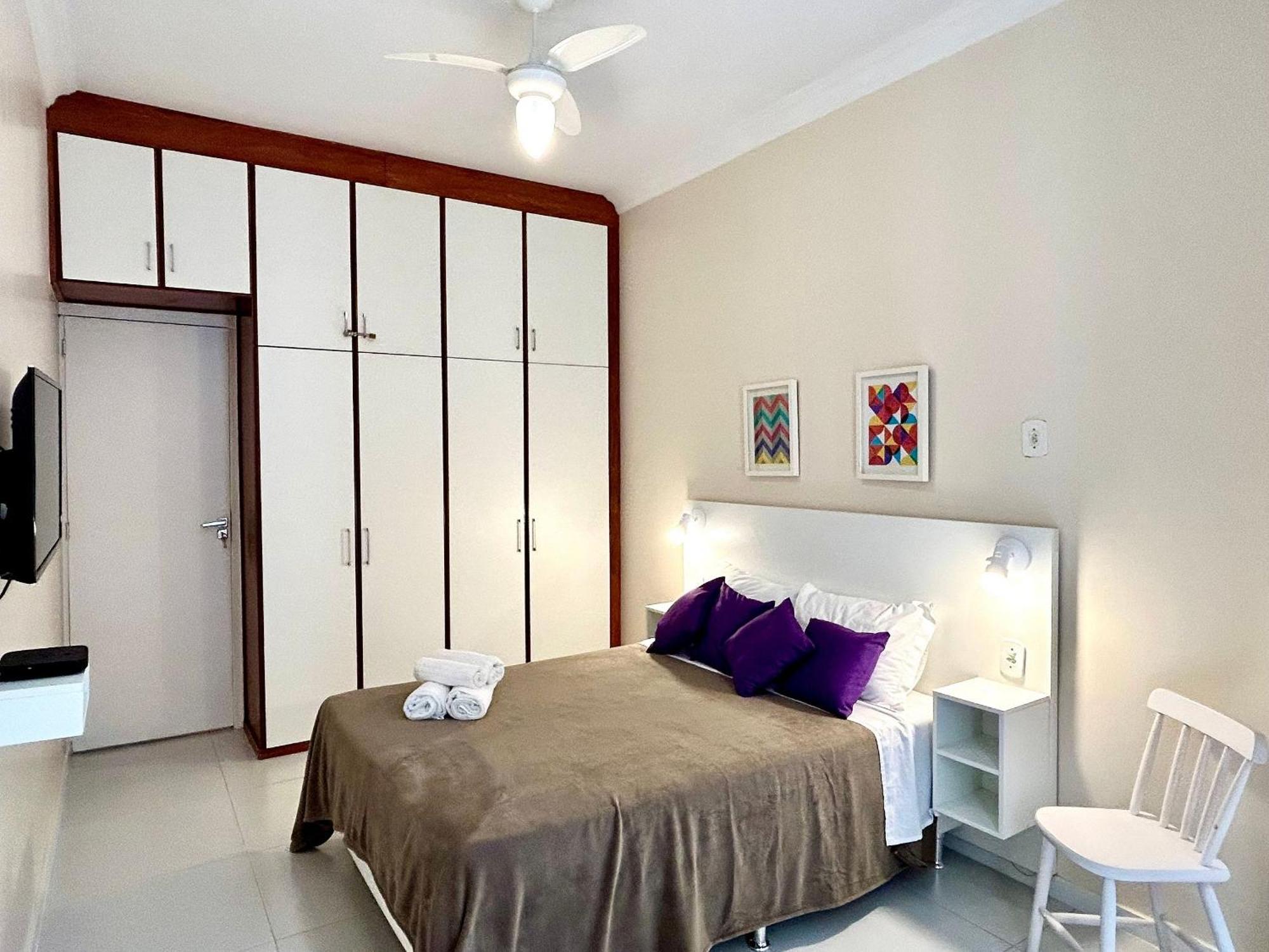 M51 - Apto A 3 Minutos Da De Copacabana Apartamento *
